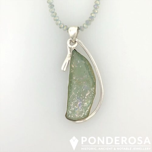 Roman Glass Necklace - Light Green