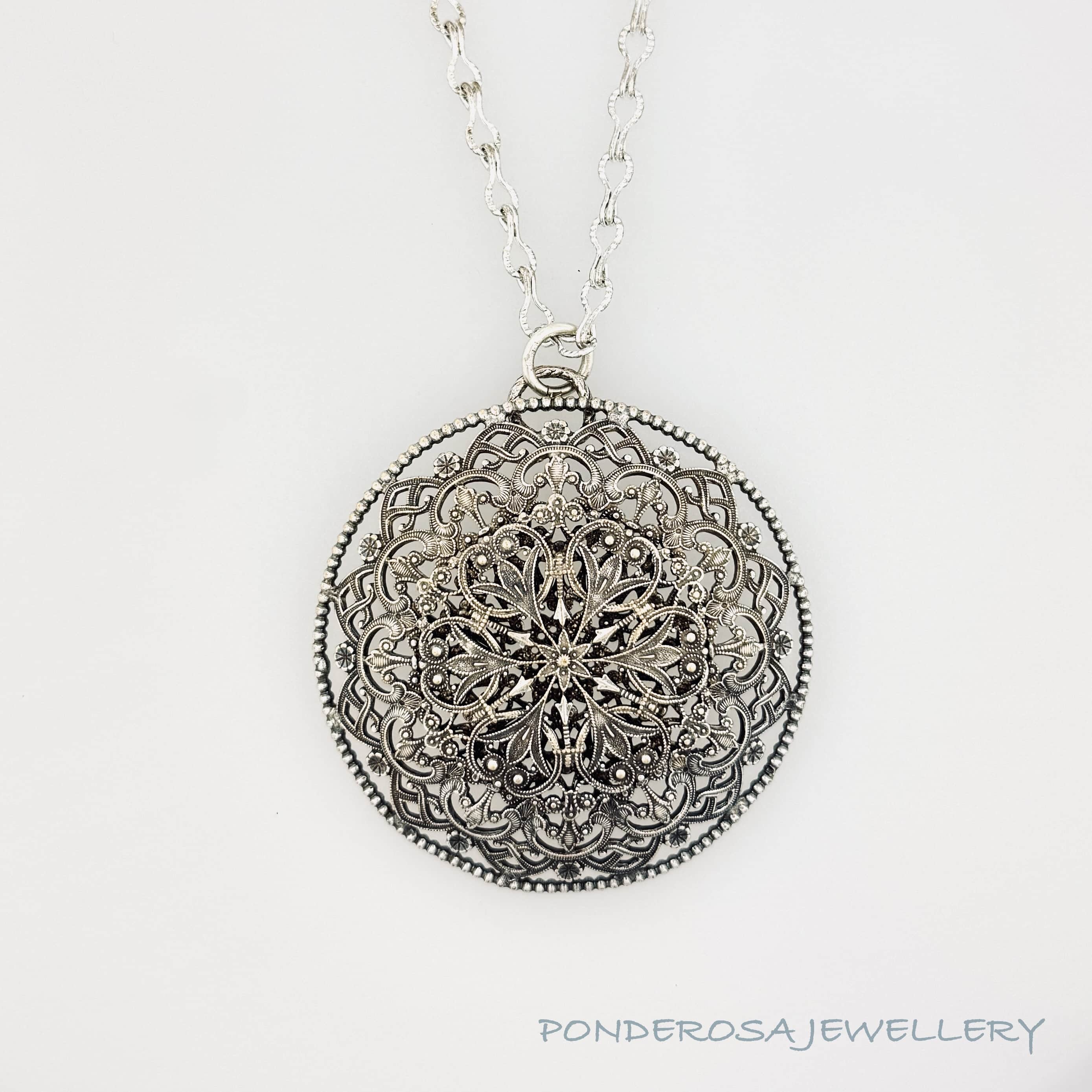 Large Filagree Pendant (Paris)